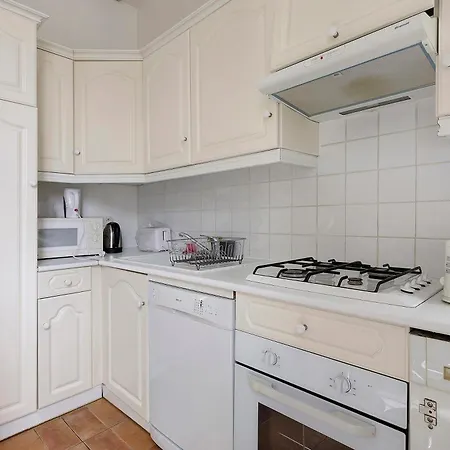 Lejlighed 2 Bedroom Center *