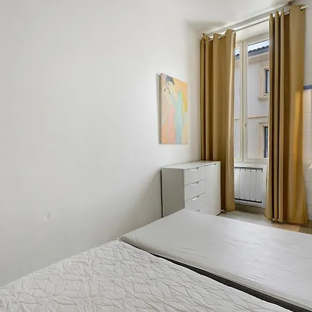 2 Bedroom Center דירה *